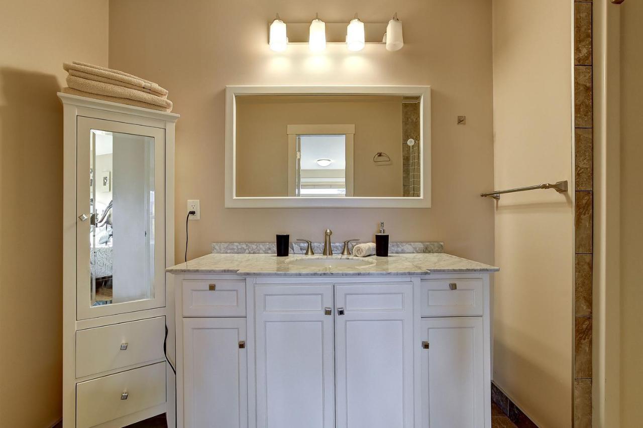 Rodee Homestay West Kelowna Extérieur photo