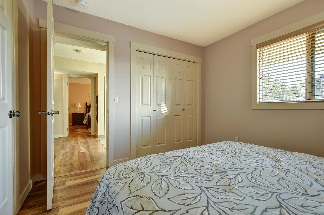 Rodee Homestay West Kelowna Extérieur photo
