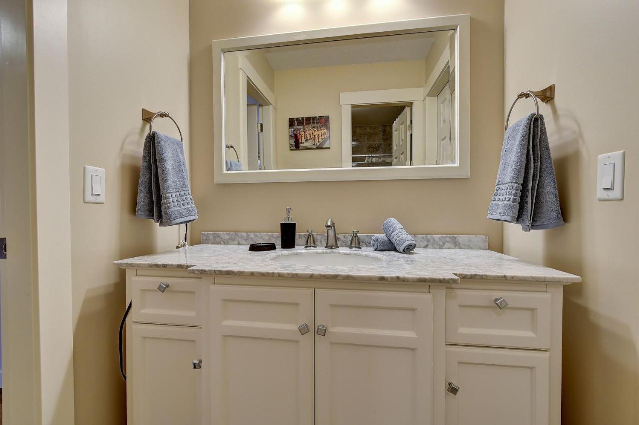 Rodee Homestay West Kelowna Extérieur photo